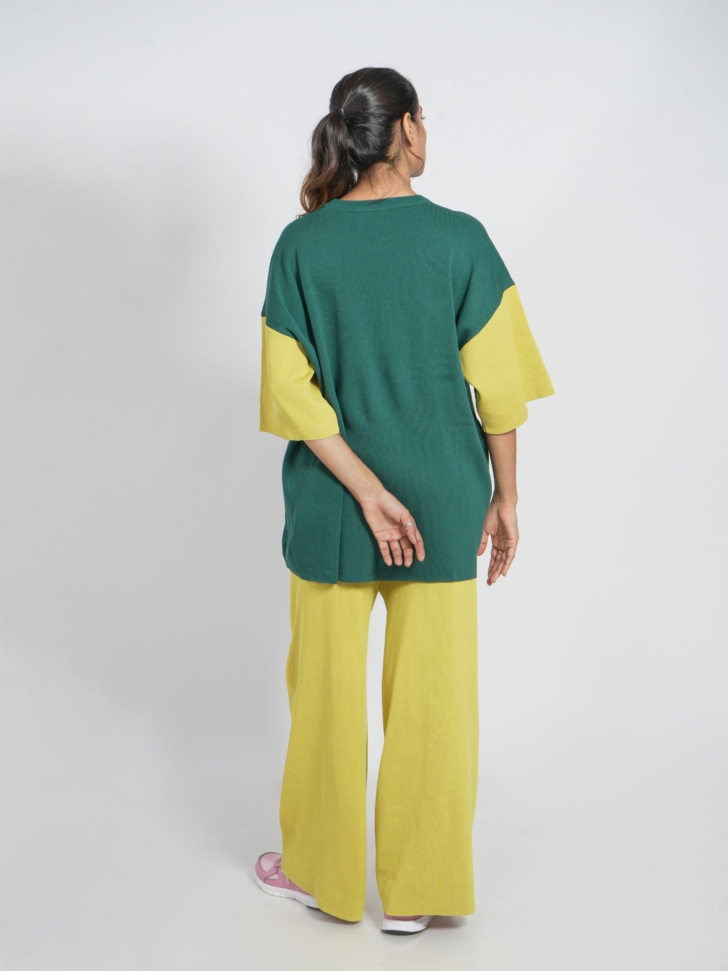 Green Colorblocked Oversized Set