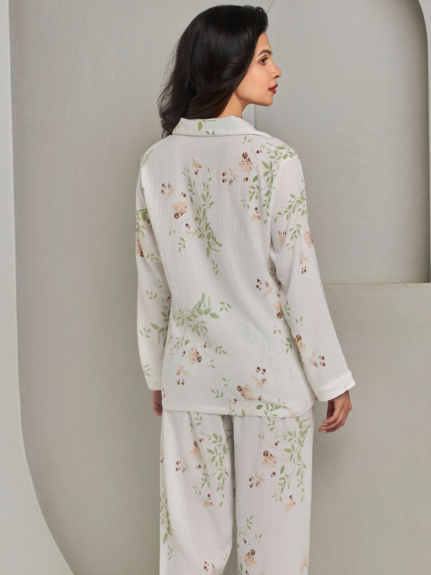 Comfortable Cotton White Sleepwear Set Of Shirt And Pant